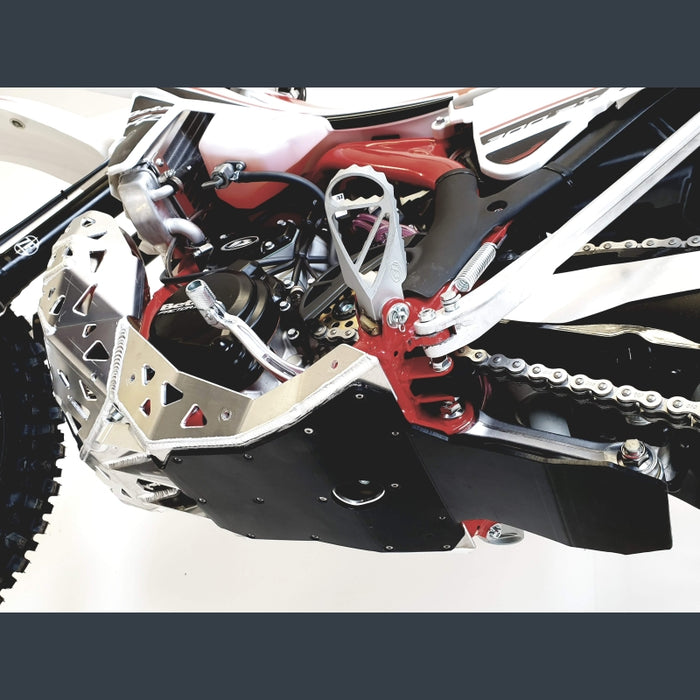 Skid plate with exhaust pipe guard and plastic bottom for Beta (Arrow pipe) 2019