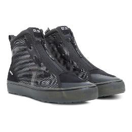 TCX Ikasu Waterproof Shoes - Black/Reflex/ 45